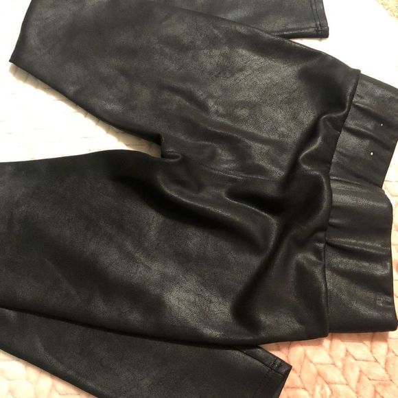 memoi Pants - Faux Leather Leggings